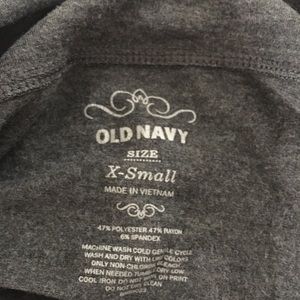Old Navy x-small grey skirt